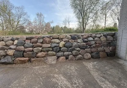 Retaining Walls | service image 1